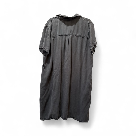 GAP Women’s Shirtdress - Picture 2 of 2